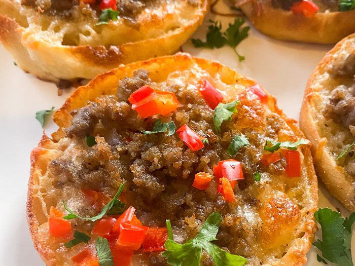 Sausage and Egg Breakfast Pizzas